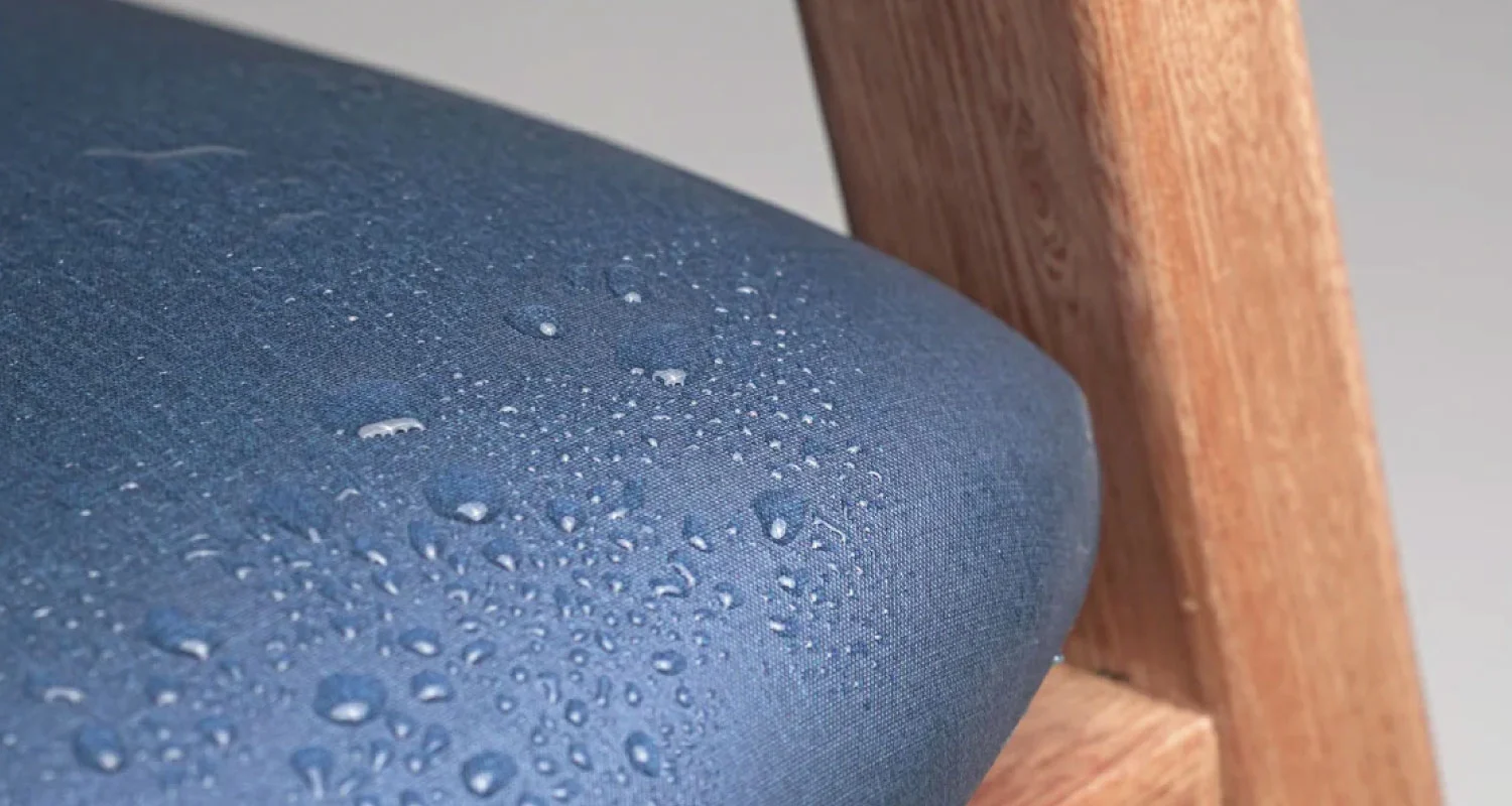 Waterproof upholstery fabric: its key uses | Spradling